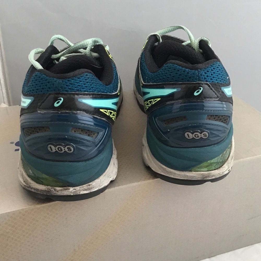 ASICS GT-2000 Running Shoes B5 - Picture 5 of 8